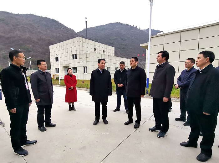 正文详情 2月24日,市长赵俊民,市委常委,常务副市长高晶华带队在旬阳