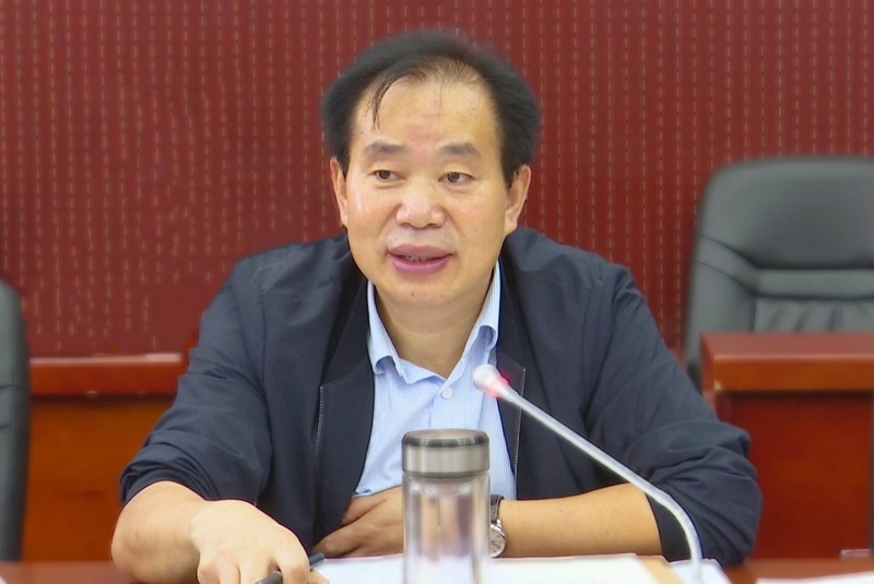 罗本军主持召开市政府党组(扩大)会议
